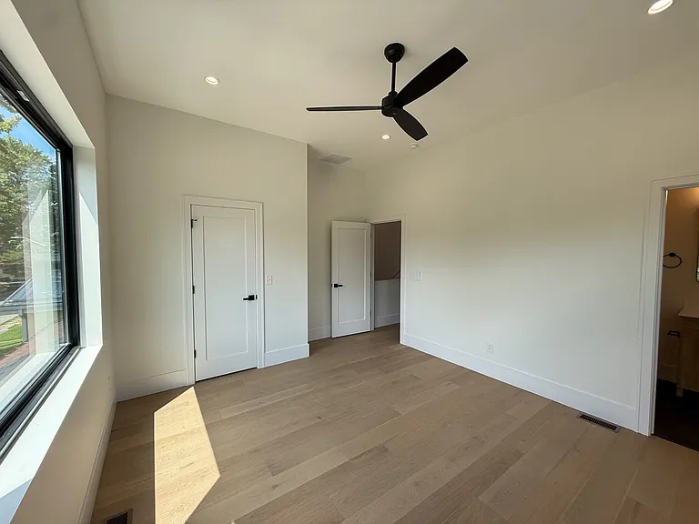 1448 Lexington Ave #A — Photo 12