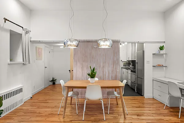 Sold by Compass | media 10