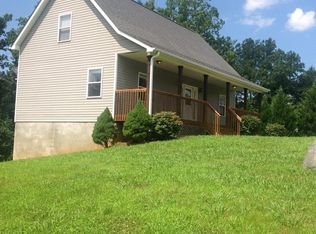 4 Maltese Ln, Weaverville, NC 28787