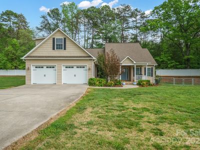 2646 N Olivers Cross Rd, Newton, NC, 28658