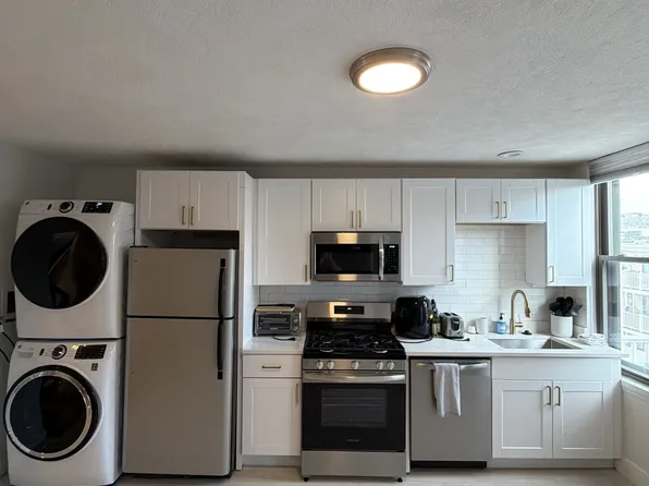 192 Athens St #3, South Boston, MA 02127
