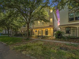 2208 Colorado St, Houston, TX 77007
