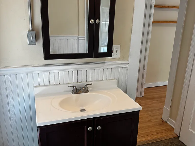 207 Fuller Ave SE #2 — Photo 4