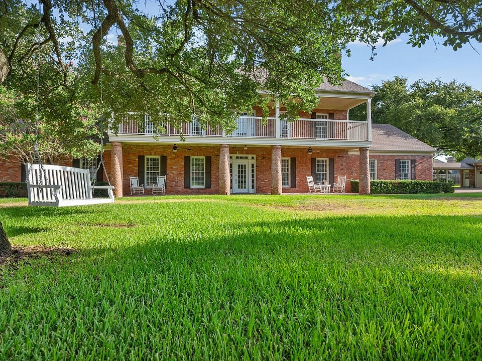 2 Home Place Ct, Dalworthington Gardens, TX 76016 MLS 20417690 Zillow