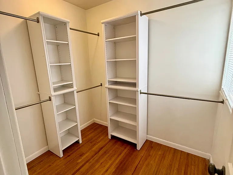 walk in closet