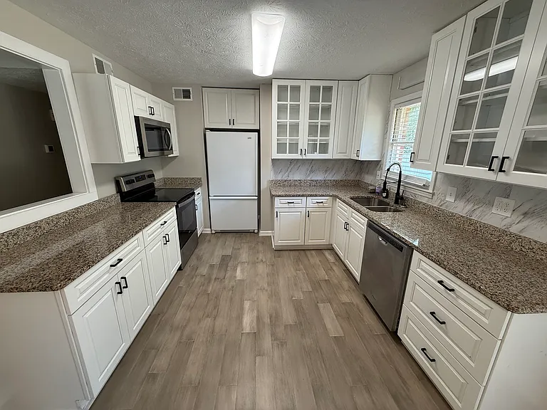 615 Burcale Road Cir — Photo 17