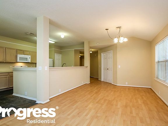 3rd image of 11943 Solon Springs Dr