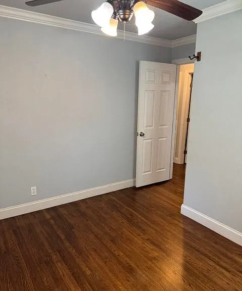 5508 S Newport Ave — Photo 10