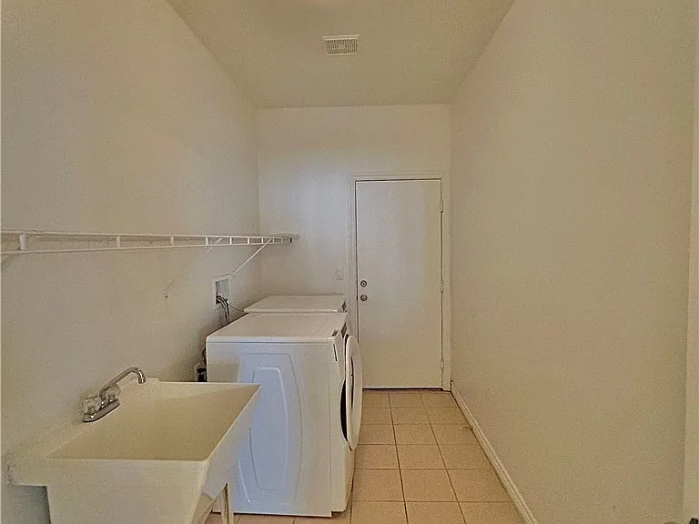 3926 Kristina Lynn Ave — Photo 27