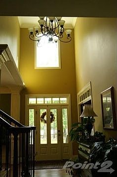 Beautiful Foyer Welcomes Your Guests