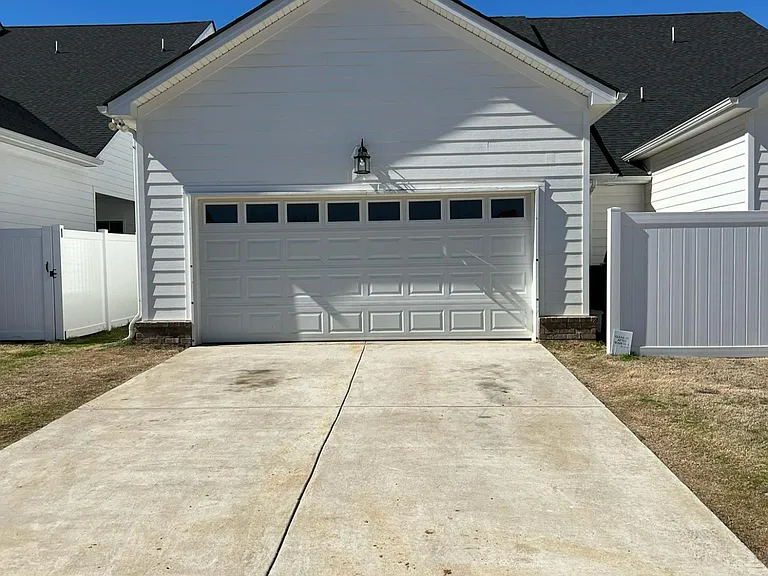 2163 Welltown Ln — Photo 2