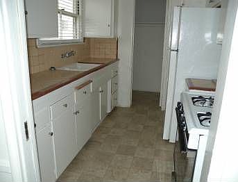 4th image of 1109 S Bedford St APT 2