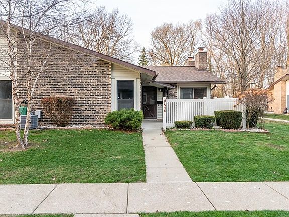2nd image of 37545 Barkridge Cir