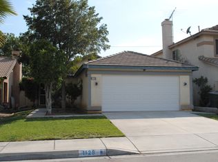 1128 Orangewood St, Colton, CA 92324