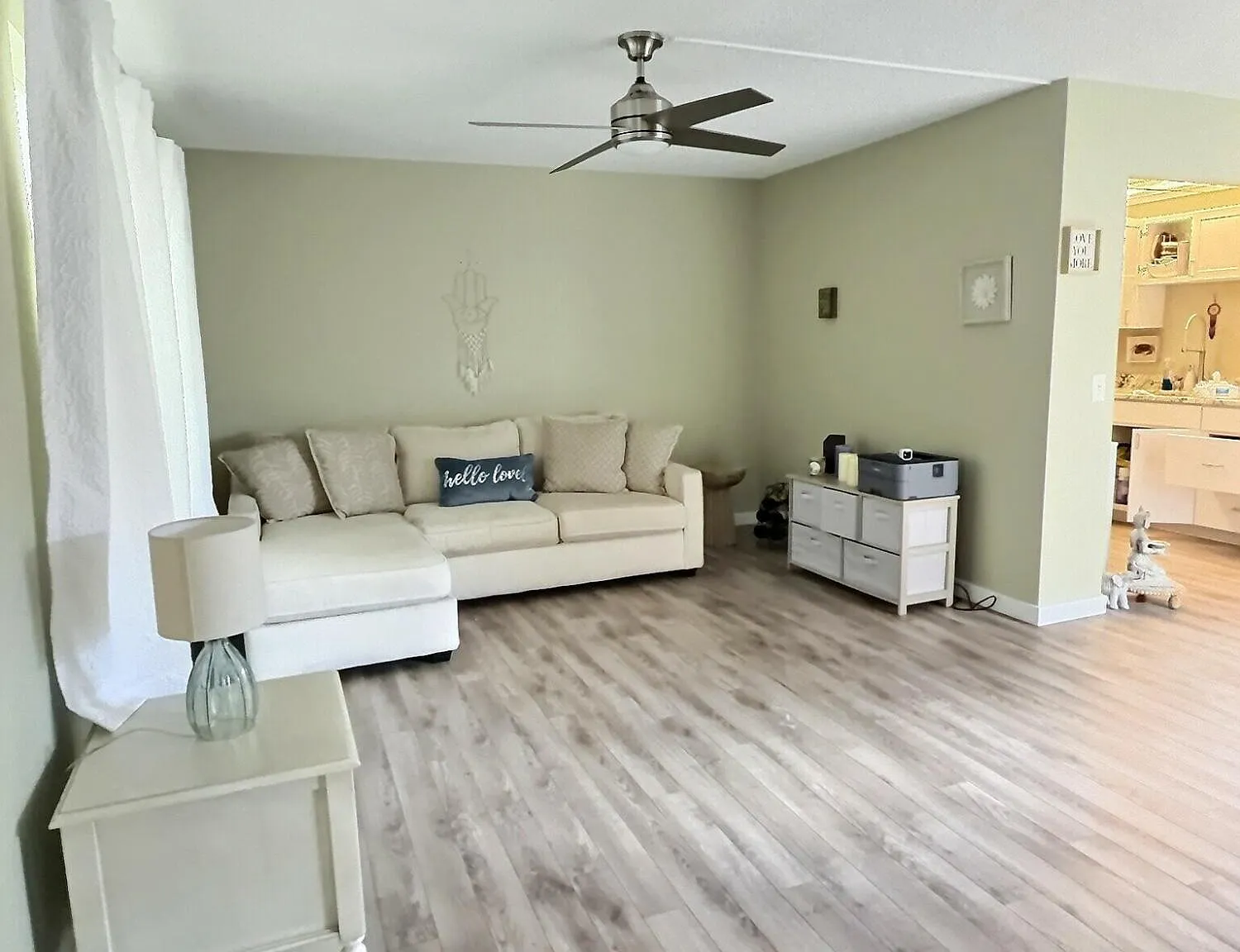 1 bed, 1.5 bath, 760 sqft, $2,200 — Photo 4