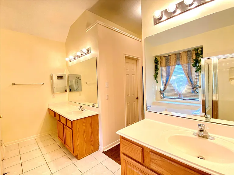 3611 Sheldon Dr — Photo 14