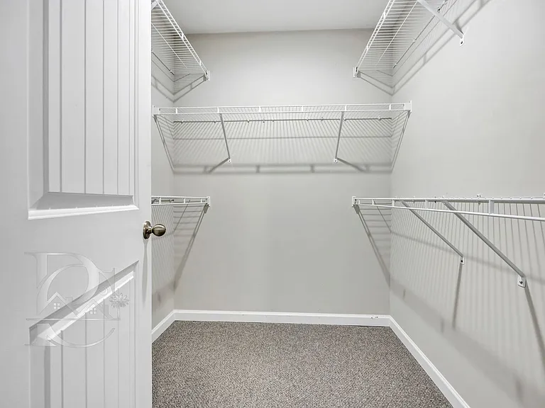 107 Nobility Dr — Photo 15