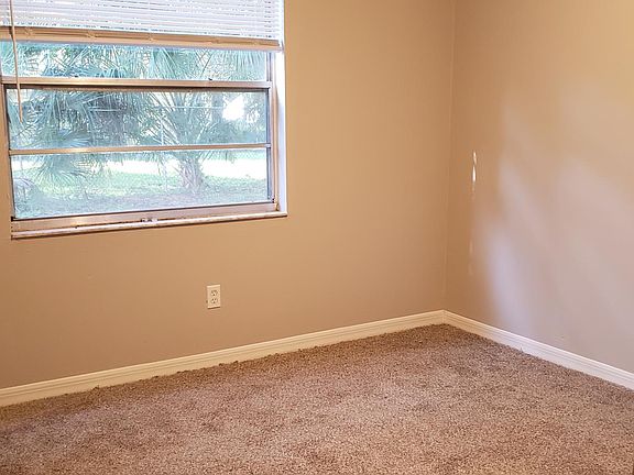 5th image of 3010 W Binnicker Ave APT 12