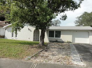 8803 Honeycomb Dr, Port Richey, FL 34668