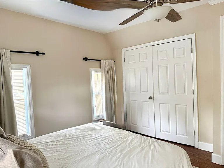 3435 S Temple Ave — Photo 22
