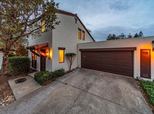 813 Shadyoak Dr, Santa Rosa, CA 95404