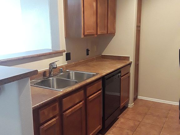 3rd image of 3830 E Lakewood Pkwy E APT 3175