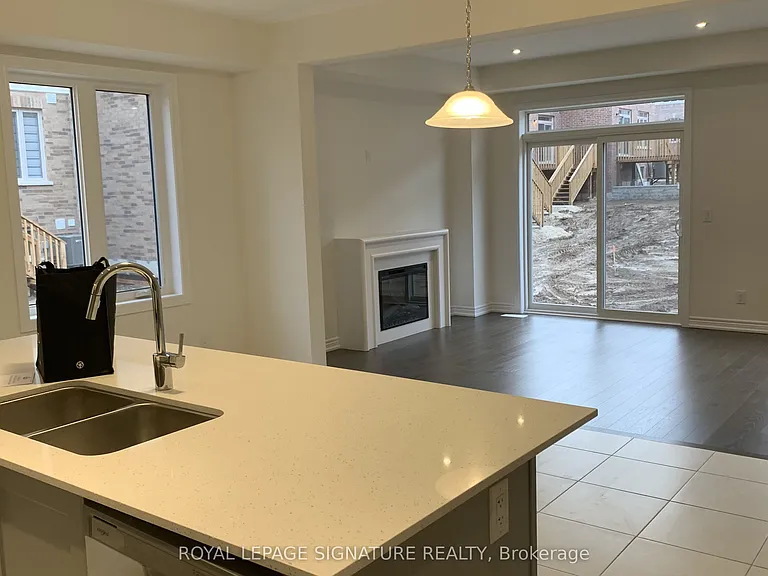 30 Roywood St — Photo 14