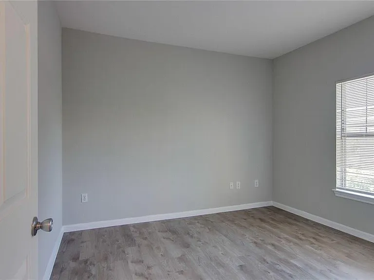 2320 Gracy Farms Ln #1131 — Photo 8