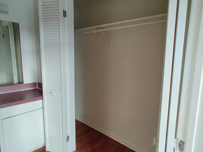 6628 Hillcrest Ave #6 — Photo 11