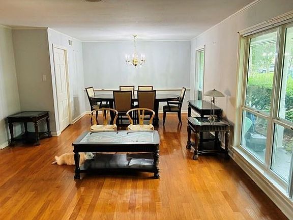 4th image of 5617 Flack Dr