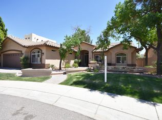 621 E Desert Park Ln, Phoenix, AZ 85020