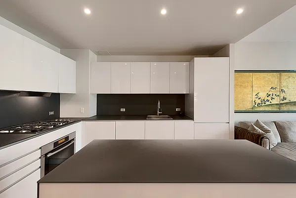 Rented by CORE | media 11