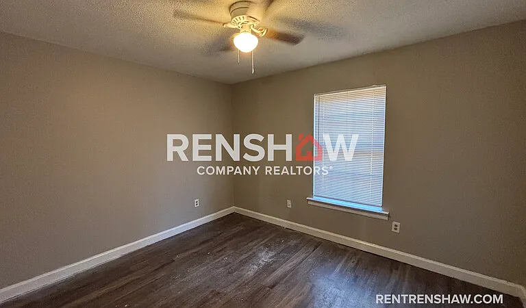3247 Thirteen Colony Mall #3A — Photo 5