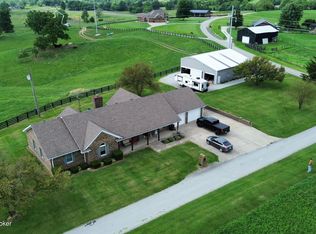 33 Clark Rd, Campbellsburg, KY 40011