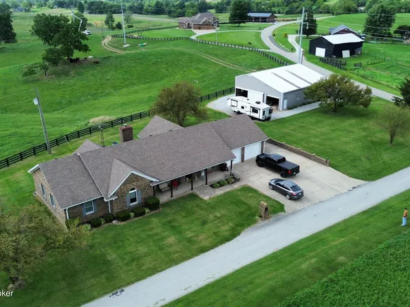 33 Clark Rd, Campbellsburg, KY 40011