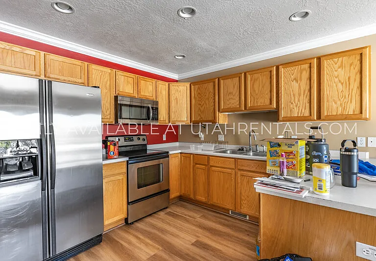 1156 S 1420 E — Photo 8