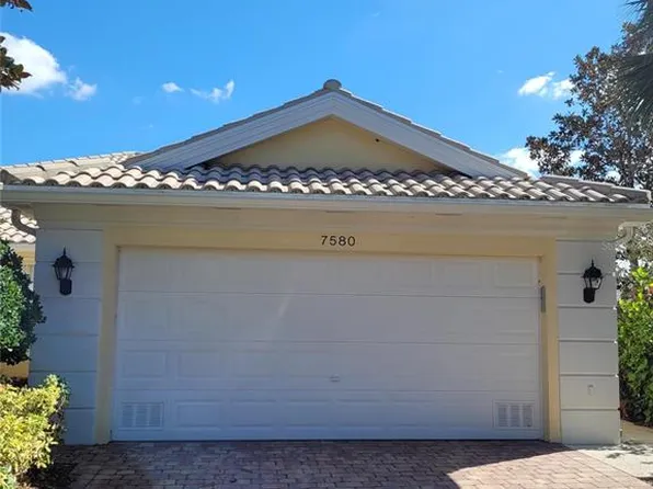 7580 Camminare Dr, Sarasota, FL 34238