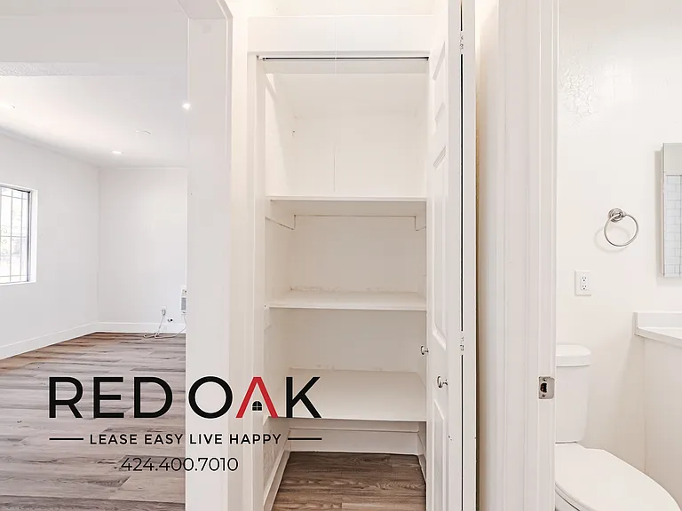 1876 W 24th St #1876 — Photo 19
