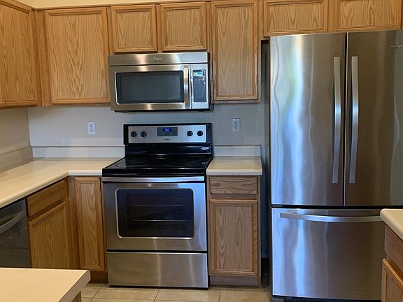 4th image of 8528 W Monona Ln
