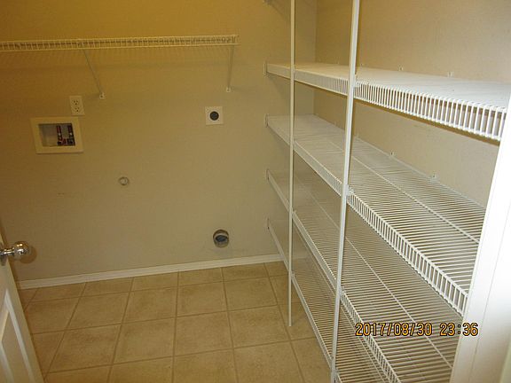 4th image of 1170 Griggs St