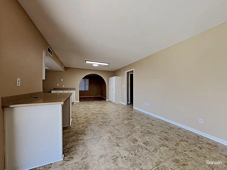 12229 N 47th Ln — Photo 6