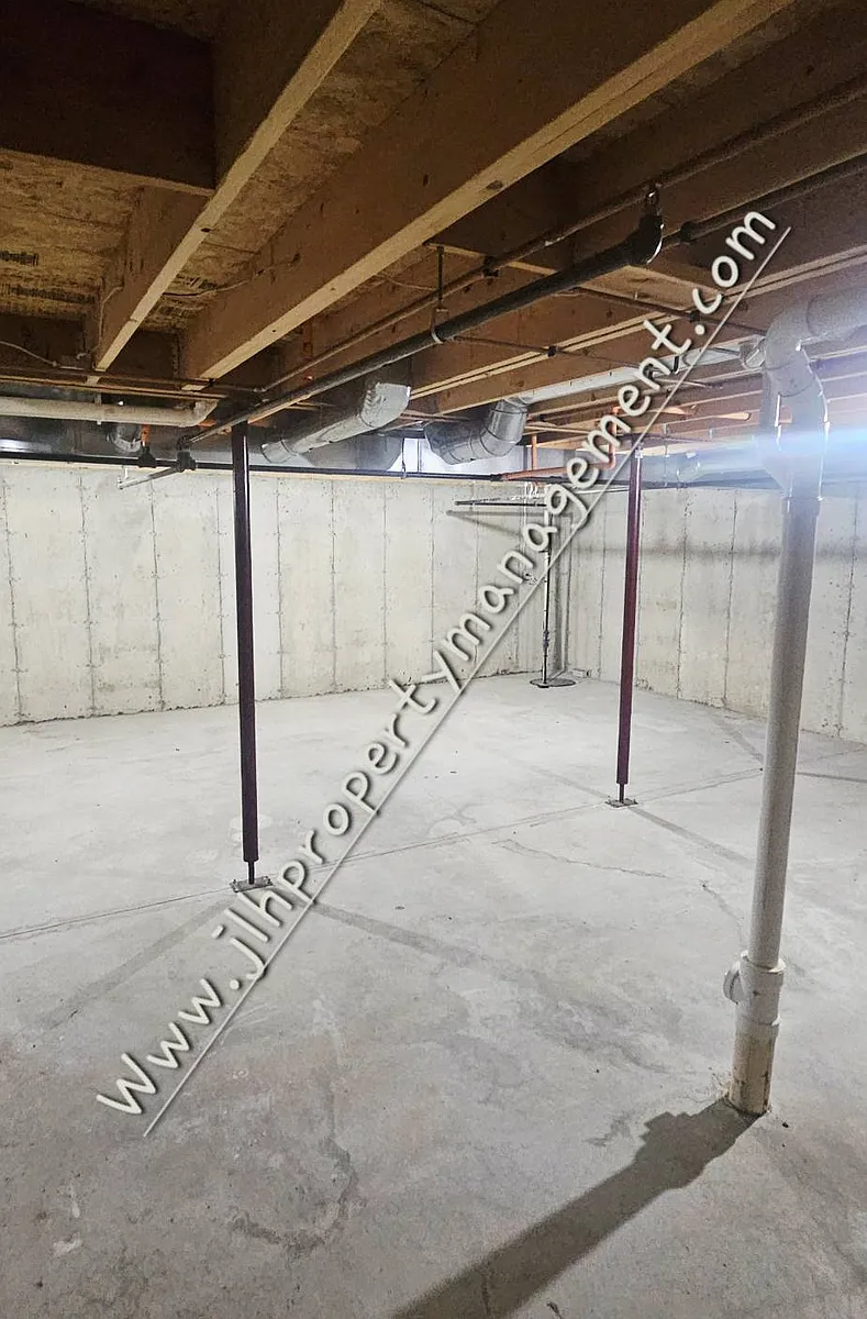 Building Photo - 1774 S Hance Dr #1774