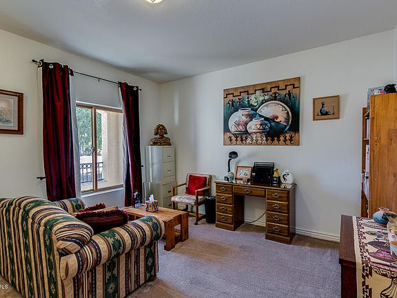 5th image of 1221 E Prickly Pear St