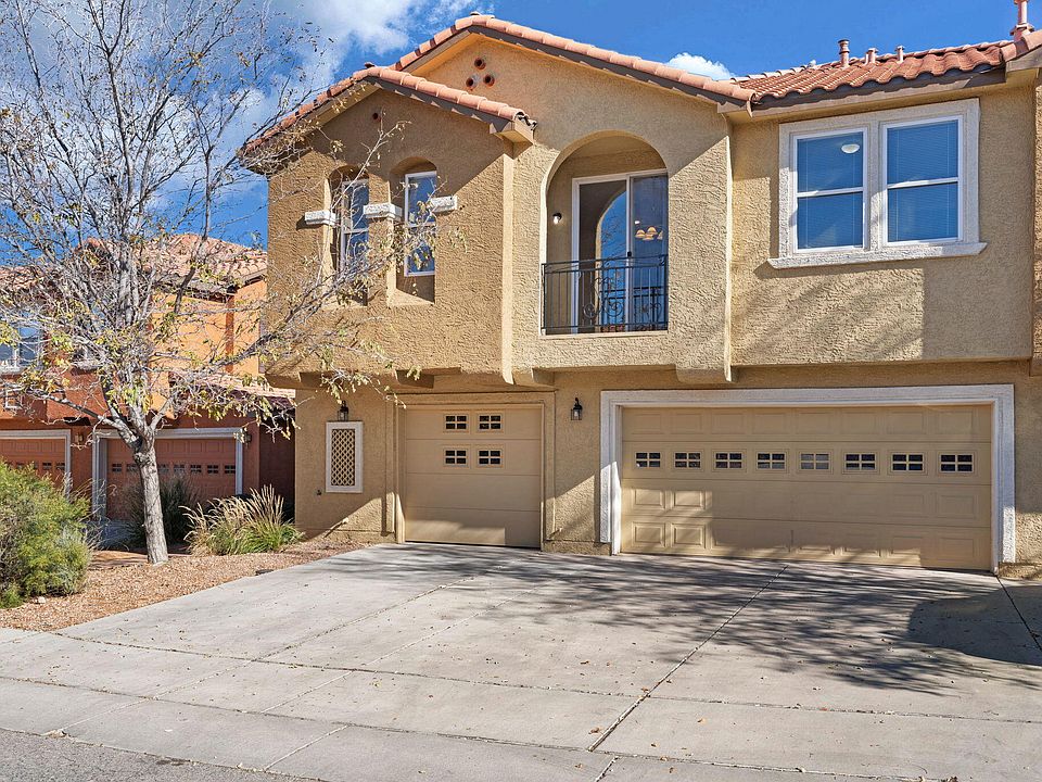 1st image of 601 Menaul Blvd NW #2101