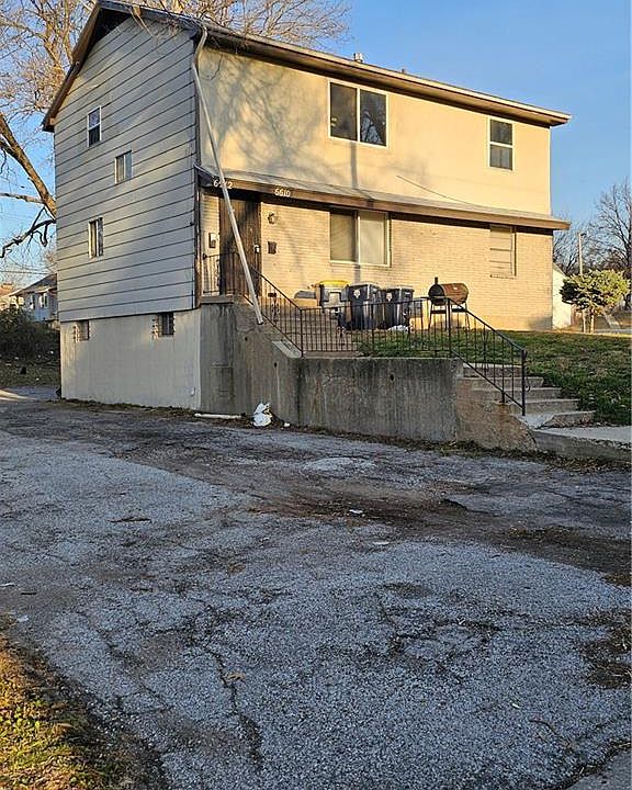 1st image of 6610-6612 Askew Ave