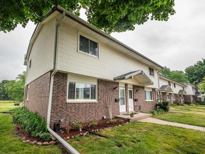 250 Morris STREET, Pewaukee, WI, 53072