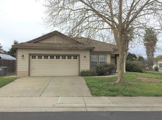 9396 Castleview Dr, Elk Grove, CA 95758