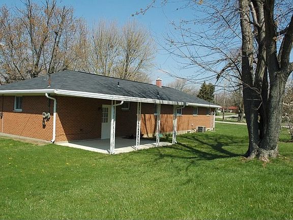 5th image of 332 Vindale Dr