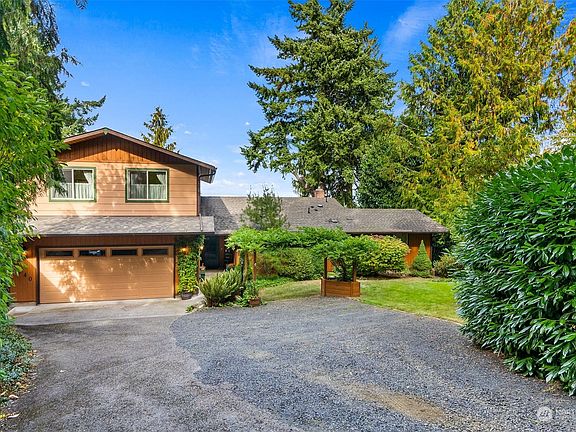 2nd image of 5540 78TH Avenue NW