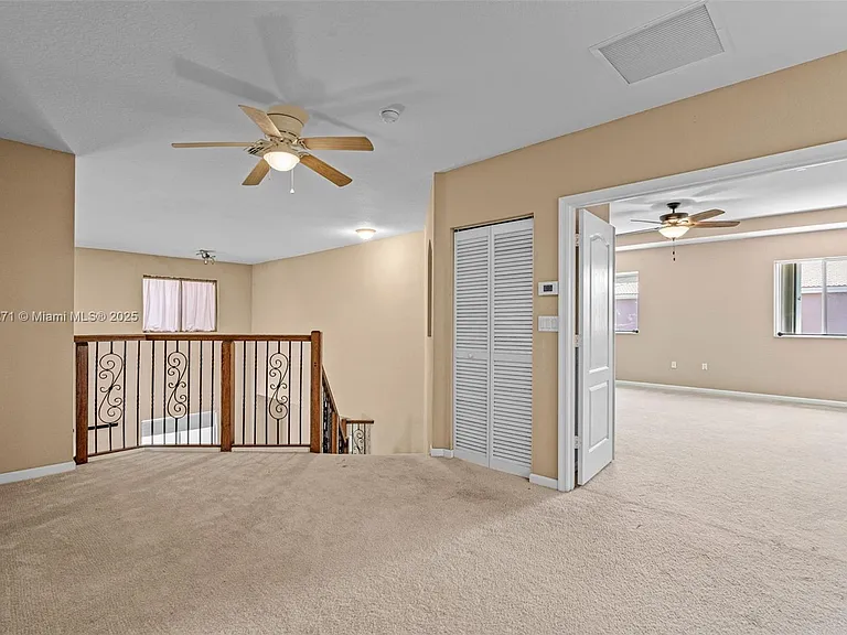 20530 NW 12th Ct — Photo 15